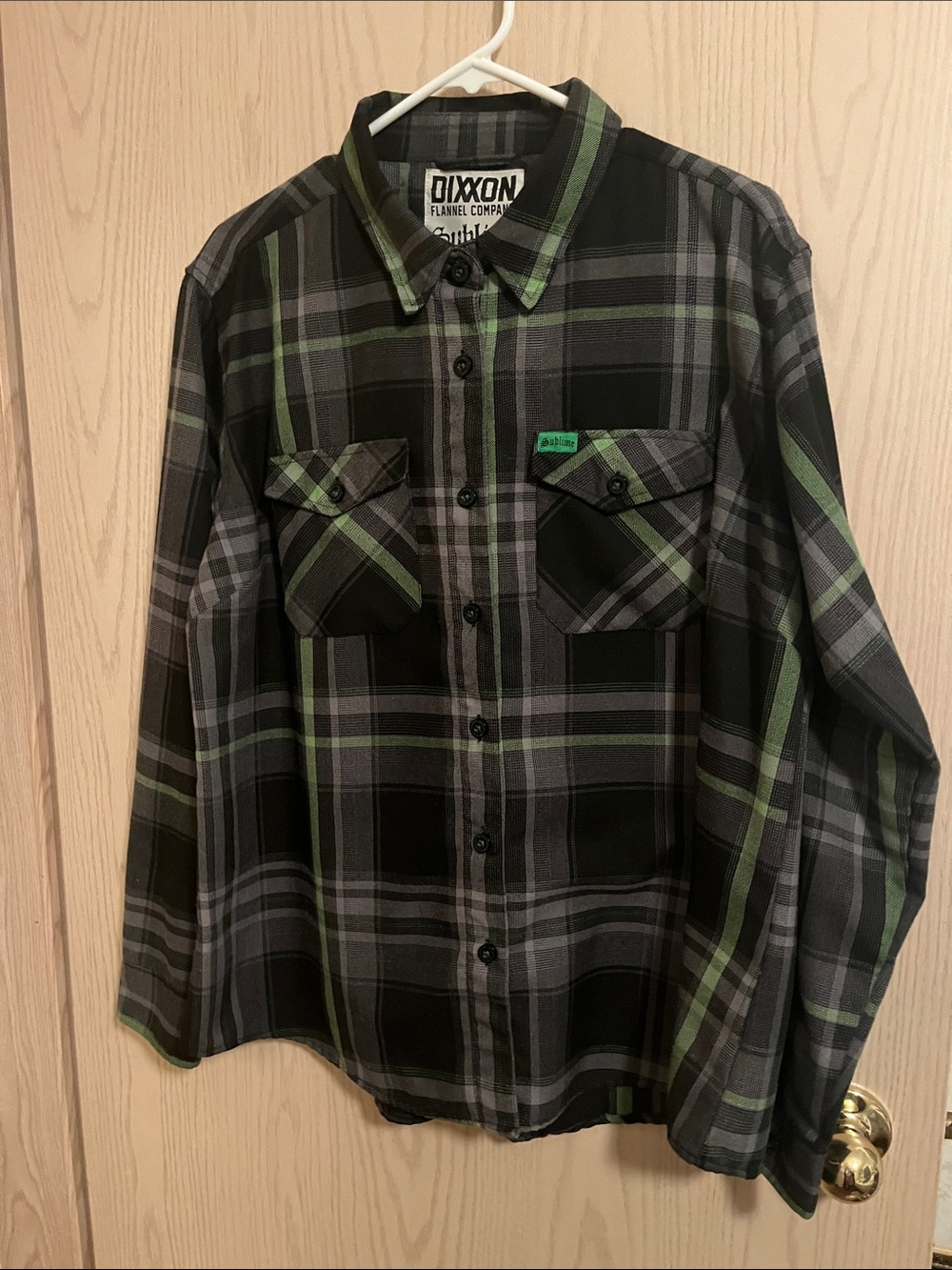 DIXXON Black, Gray & Green Plaid Button-Up Shirt